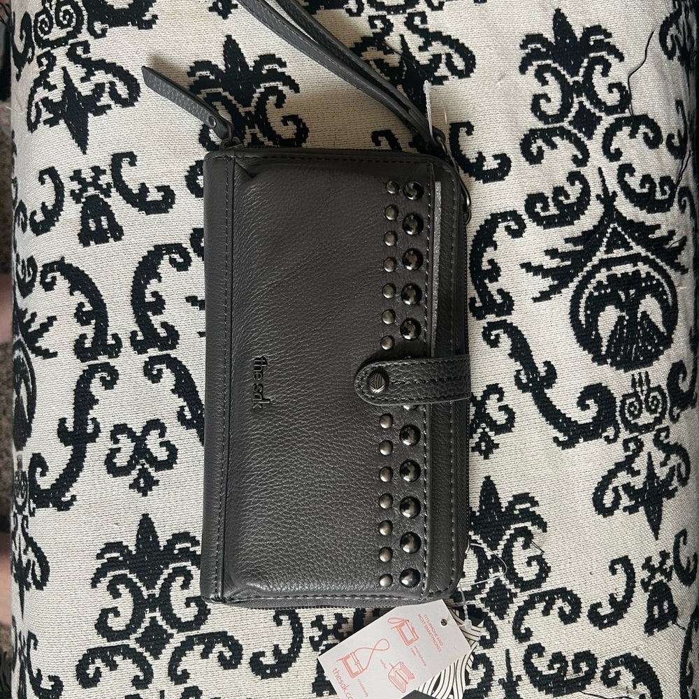 The Sak Iris Smartphone Crossbody - Gray Leather